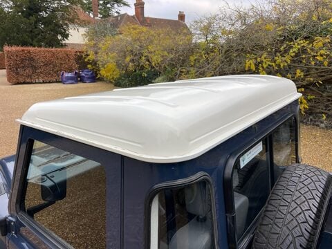 Land Rover Defender 2.4 TDCi Pickup 2dr Diesel Manual 4WD SWB Euro 4 (122 bhp) 27