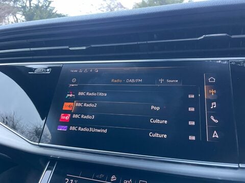 Audi Q7 3.0 TFSIe V6 55 S line SUV 5dr Petrol Plug-in Hybrid Tiptronic quattro Euro 56