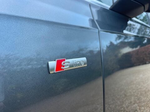 Audi Q7 3.0 TFSIe V6 55 S line SUV 5dr Petrol Plug-in Hybrid Tiptronic quattro Euro 71