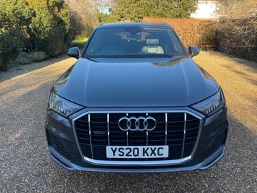 Audi Q7 3.0 TFSIe V6 55 S line SUV 5dr Petrol Plug-in Hybrid Tiptronic quattro Euro 3