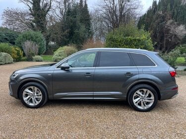 Audi Q7 3.0 TFSIe V6 55 S line SUV 5dr Petrol Plug-in Hybrid Tiptronic quattro Euro 2