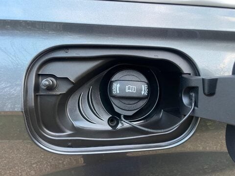 Audi Q7 3.0 TFSIe V6 55 S line SUV 5dr Petrol Plug-in Hybrid Tiptronic quattro Euro 47