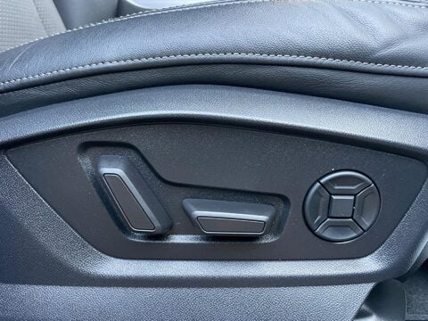 Audi Q7 3.0 TFSIe V6 55 S line SUV 5dr Petrol Plug-in Hybrid Tiptronic quattro Euro 36