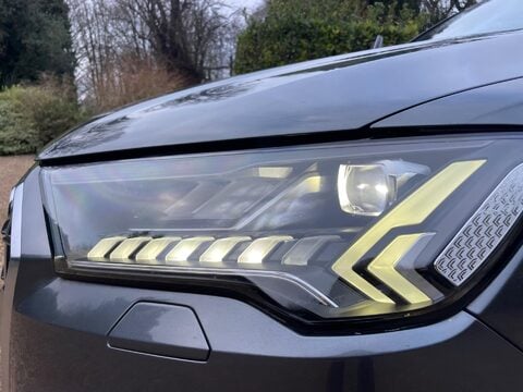 Audi Q7 3.0 TFSIe V6 55 S line SUV 5dr Petrol Plug-in Hybrid Tiptronic quattro Euro 83