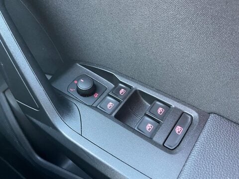 SEAT Arona 1.0 TSI GPF XCELLENCE Lux SUV 5dr Petrol Manual Euro 6 (s/s) (115 ps) 30