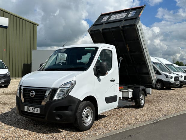 Nissan NV400 Tipper MWB [SOLD SM] L2 Dci Acenta Eco 135 ps FWD Cruise Control EURO 6 2