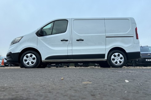 Renault Trafic SWB L1H1 [SOLD SP] Sl28 Business Plus Dci Air Con Alloys S/S Sensors Cruise