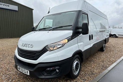 Iveco Daily LWB L3/L4H3 Extra-High Roof AIR CON + CRUISE 136ps EURO 6 [XLWB] NO VAT