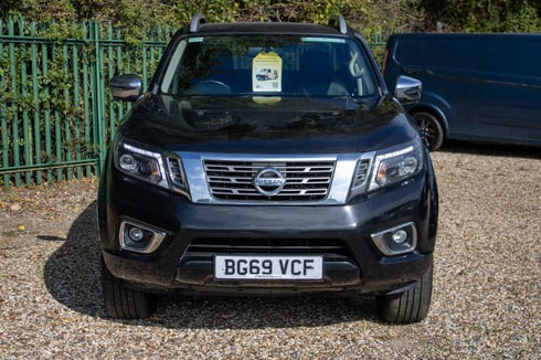 Nissan Navara Crew Cab [SOLD SP] 4x4 Dci Tekna Leather Heated Seats Alloys Air Con Revers