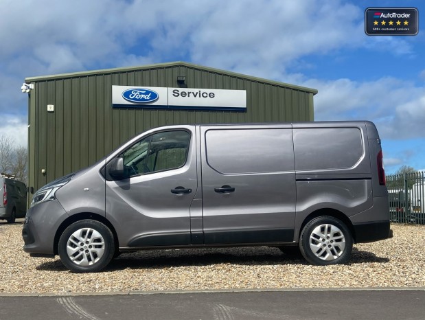 Renault Trafic SWB L1H1 [SOLD IS] Sl28 Sport Energy Dci Alloys Air Con Sensors Cruise EURO 1