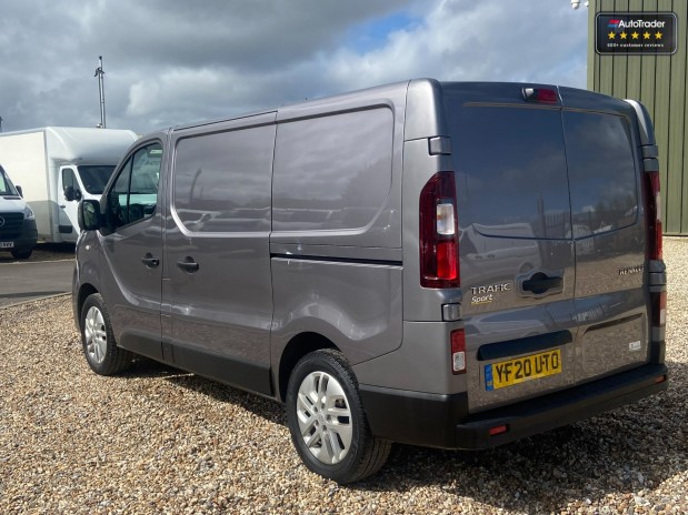Renault Trafic SWB L1H1 [SOLD IS] Sl28 Sport Energy Dci Alloys Air Con Sensors Cruise EURO 8
