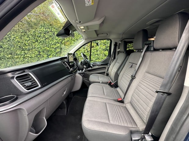 Ford Tourneo Titanium L2 LWB (9 Seat) New Shape Cruise AC Sensors EURO 6 NO VAT 8