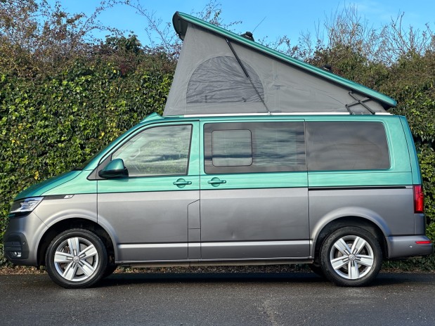 Volkswagen Transporter Camper Day Van Bed and Pop Top Highline New Shape T32 EURO 6 No VAT 6