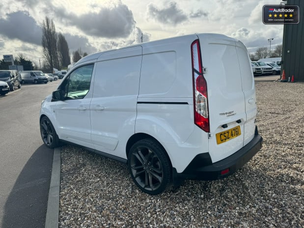 Ford Transit Connect AUTOMATIC SWB L1H1 200 Limited Tdci 120ps Alloys Air Con EURO 6 NO VAT 9