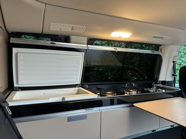 Mercedes-Benz V Class Marco Polo Camper V220d Sport AUTOMATIC Pop Top Kitchen Bed Euro 6 16