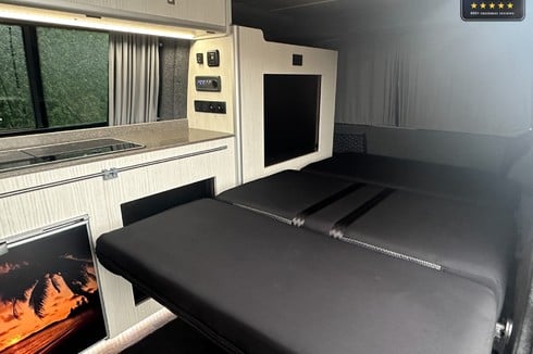 Volkswagen Transporter Camper Highline New Shape Kitchen Pop Top 4 Berth Rock N Roll Bed T28 Tdi P