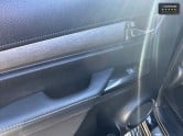 Toyota Hilux AUTOMATIC Crew Cab 4x4 Invincible X 204hp 4WD Sensors Alloys Adapt' Cruise 15
