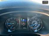 Toyota Hilux AUTOMATIC Crew Cab 4x4 Invincible X 204hp 4WD Sensors Alloys Adapt' Cruise 33