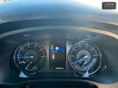 Toyota Hilux AUTOMATIC Crew Cab 4x4 Invincible X 204hp 4WD Sensors Alloys Adapt' Cruise 35