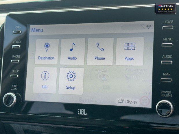 Toyota Hilux AUTOMATIC Crew Cab 4x4 Invincible X 204hp 4WD Sensors Alloys Adapt' Cruise 25