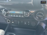 Toyota Hilux AUTOMATIC Crew Cab 4x4 Invincible X 204hp 4WD Sensors Alloys Adapt' Cruise 29
