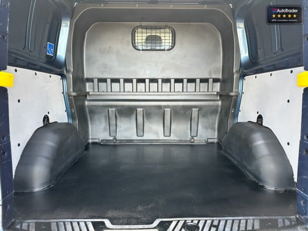 Ford Transit Custom Crew Cab SWB L1H1 300 Limited Alloys Air Con Senso 15