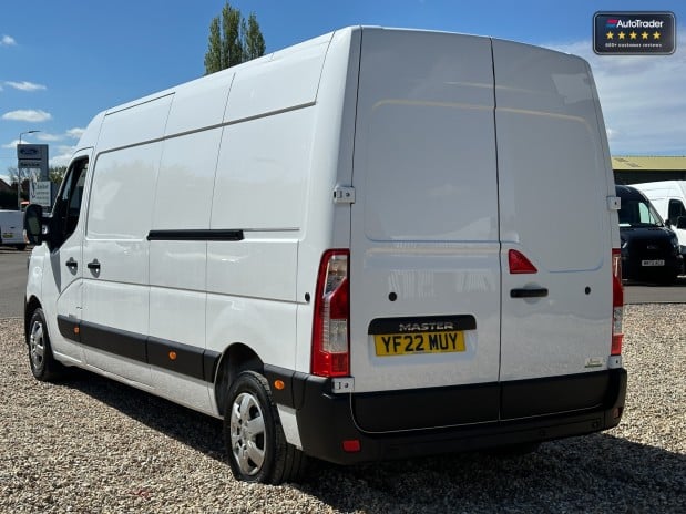 Renault Master LWB L3H2 High Roof LM35 Business Plus Air Con Dci EURO 6 8