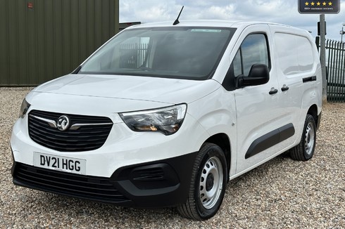 Vauxhall Combo LWB L2H1 [SOLD IS] 2300 Dynamic Side Door EURO 6