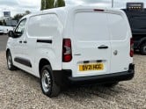 Vauxhall Combo LWB L2H1 [SOLD IS] 2300 Dynamic Side Door EURO 6 8