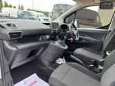 Vauxhall Combo LWB L2H1 [SOLD IS] 2300 Dynamic Side Door EURO 6 9
