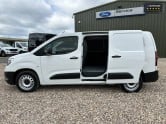Vauxhall Combo LWB L2H1 [SOLD IS] 2300 Dynamic Side Door EURO 6 13