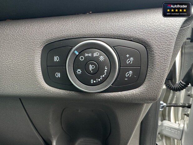 Ford Transit Custom AUTO LWB L2 300 Limited Adaptive Cruise Lane Assist Alloys Air Con EURO 6 13