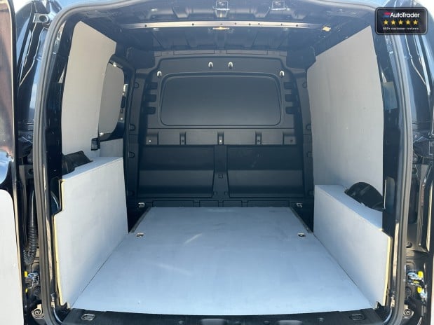 Volkswagen Caddy SWB L1H1 C20 Tdi Commerce Plus Air Con EURO 6 13