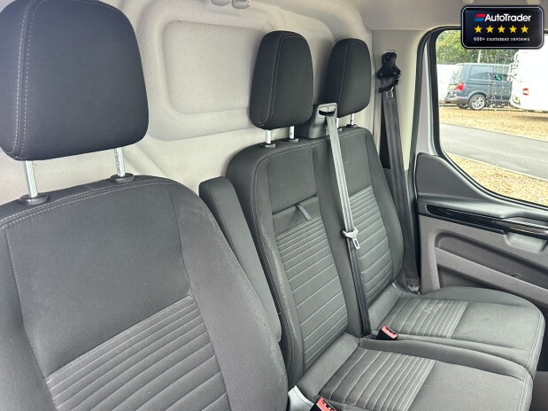 Ford Transit Custom LWB L2H1 300 130ps Limited Alloys Air Con Cruise EURO 6 13