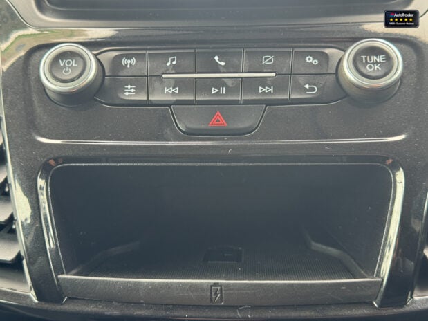 Ford Transit Connect SWB L1H1 200 Sport With Alloys Air Con Part Leather Heated Seats Sensors EU 32