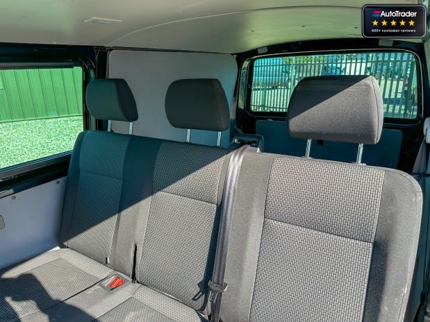 Volkswagen Transporter Crew Cab LWB L2H1 T32 150BHP Kombi Highline Alloys Air Con Sensors EURO 6 11