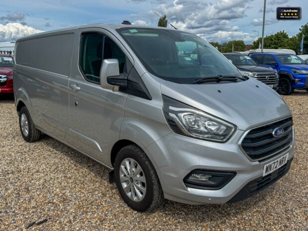 Ford Transit Custom AUTO LWB L2H1 340 Limited Alloys Air Con Cruise EURO 6 4