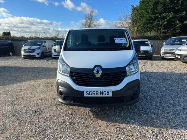 Renault Trafic SWB L1H1 Low Roof Sl27 Business Side Door EURO 6 NO VAT 3