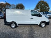 Renault Trafic SWB L1H1 Low Roof Sl27 Business Side Door EURO 6 NO VAT 5