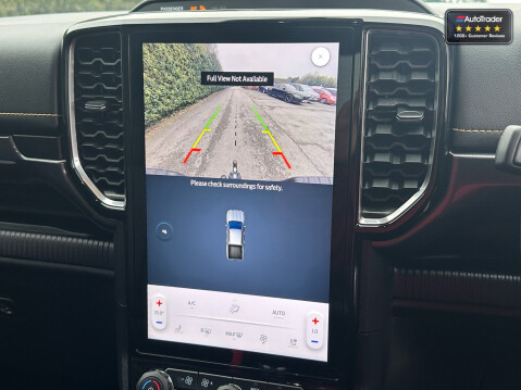 Ford Ranger NEW SHAPE AUTO Crew Cab 4X4 Wildtrak 205 BHP Air Cam Nav Carplay EURO 6 24