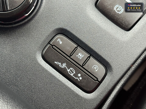 Ford Ranger NEW SHAPE AUTO Crew Cab 4X4 Wildtrak 205 BHP Air Cam Nav Carplay EURO 6 15
