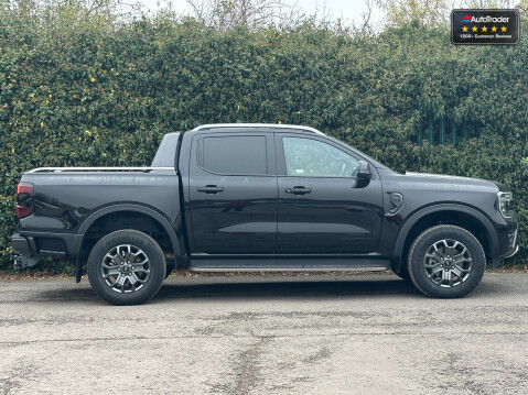 Ford Ranger NEW SHAPE AUTO Crew Cab 4X4 Wildtrak 205 BHP Air Cam Nav Carplay EURO 6 5