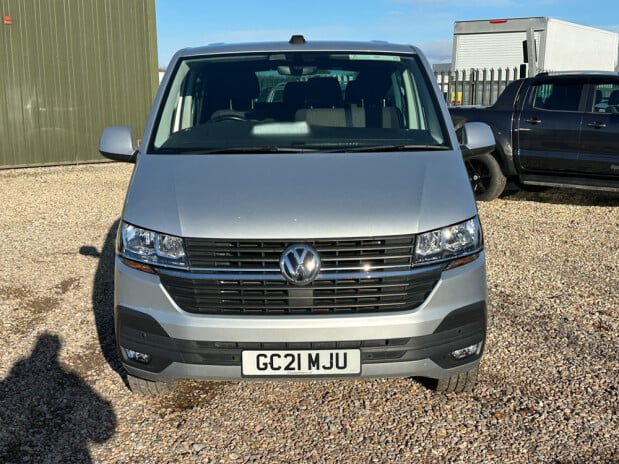 Volkswagen Transporter Crew Cab LWB L2H1 150Bhp Low Roof T32 Tdi Kombi Highline EURO 6 4