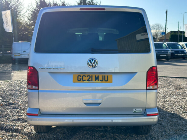 Volkswagen Transporter Crew Cab LWB L2H1 150Bhp Low Roof T32 Tdi Kombi Highline EURO 6 8