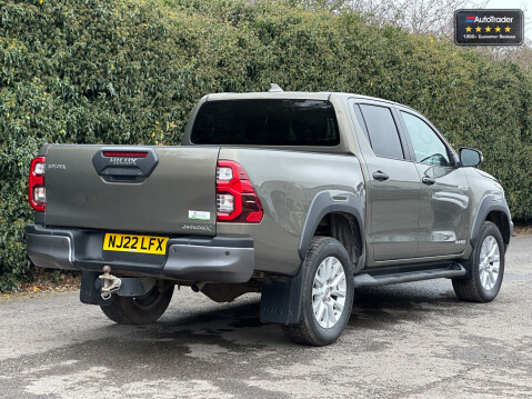 Toyota Hilux Crew Cab 4x4 Invincible X 4Wd 204 BHP Air Con Rear Cam Sensors EURO 6 12