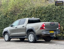 Toyota Hilux Crew Cab 4x4 Invincible X 4Wd 204 BHP Air Con Rear Cam Sensors EURO 6 4