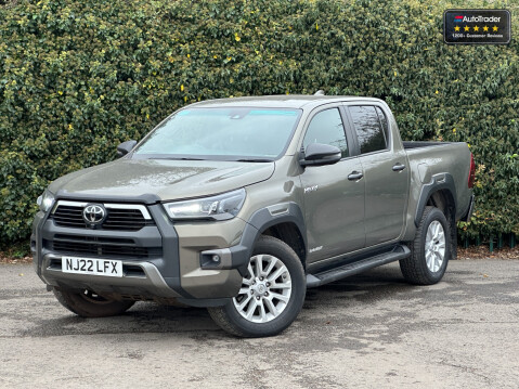 Toyota Hilux Crew Cab 4x4 Invincible X 4Wd 204 BHP Air Con Rear Cam Sensors EURO 6 7