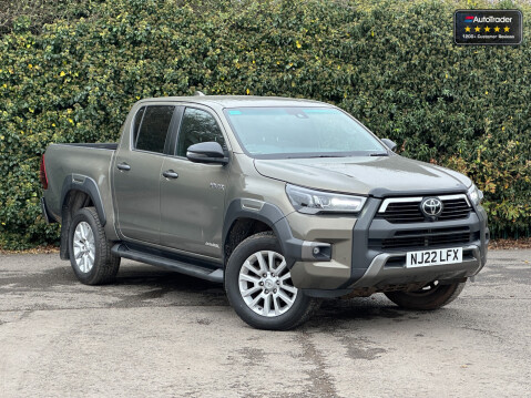 Toyota Hilux Crew Cab 4x4 Invincible X 4Wd 204 BHP Air Con Rear Cam Sensors EURO 6 6