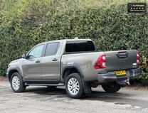 Toyota Hilux Crew Cab 4x4 Invincible X 4Wd 204 BHP Air Con Rear Cam Sensors EURO 6 8