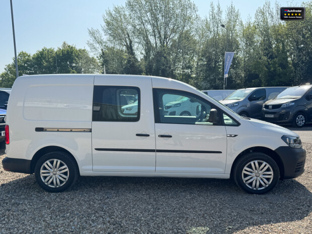 Volkswagen Caddy MAXI Crew [SOLD MM] Cab AUTO LWB L2H1 Kombi Air Con Nav Rear Sensors E6 6